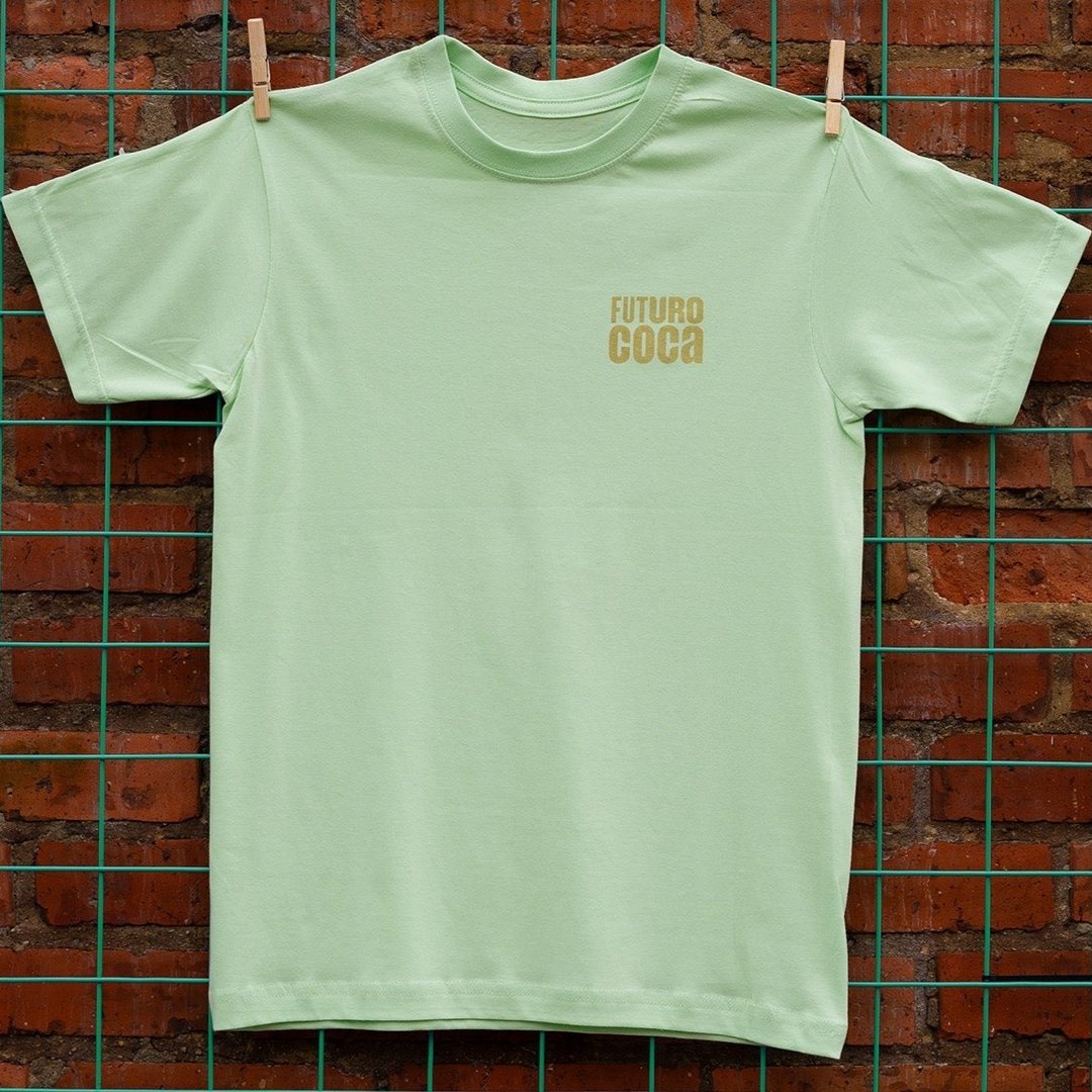 Camiseta Verde Futuro Coca "La Coca es una planta"