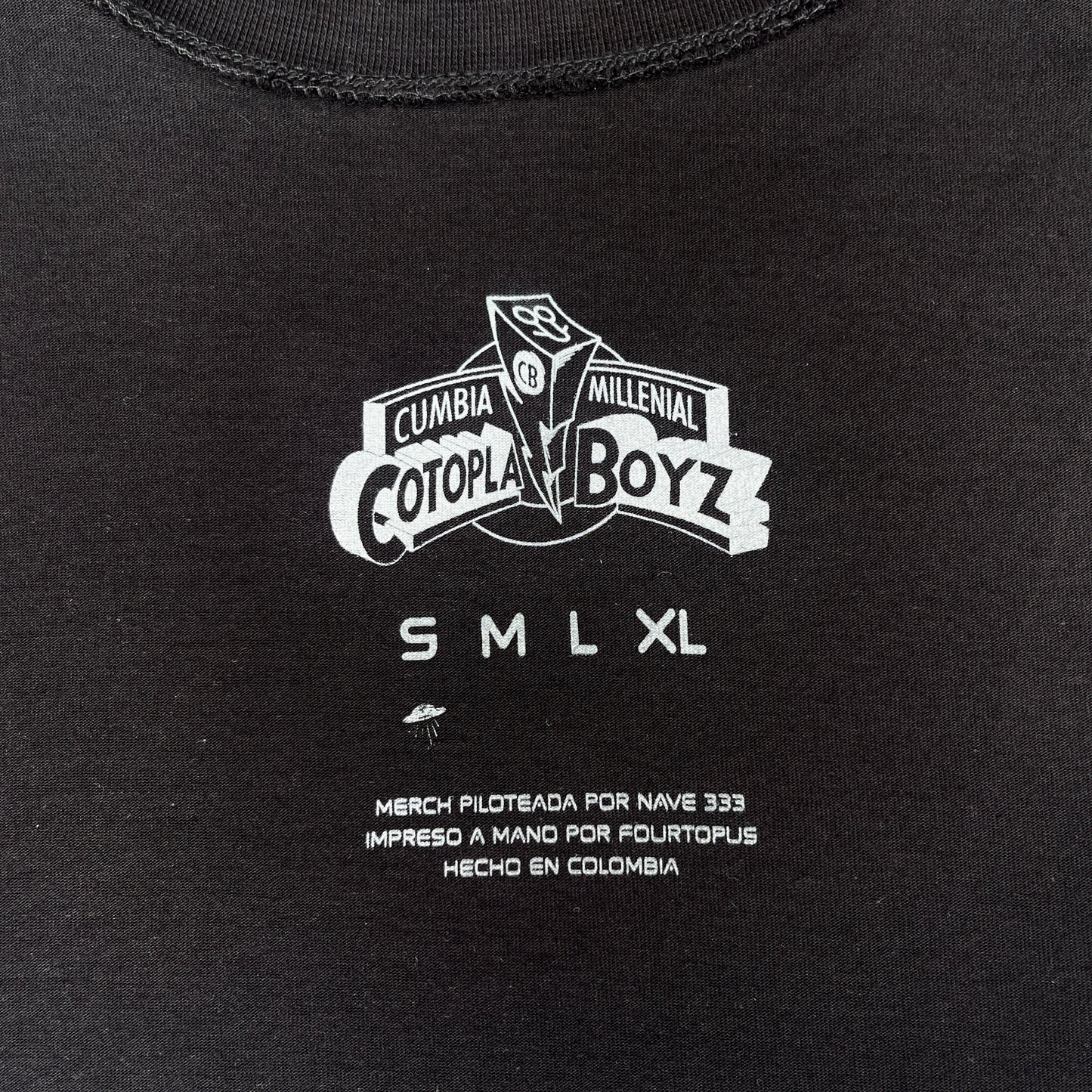 Camiseta Oversized Los Cotopla Boyz
