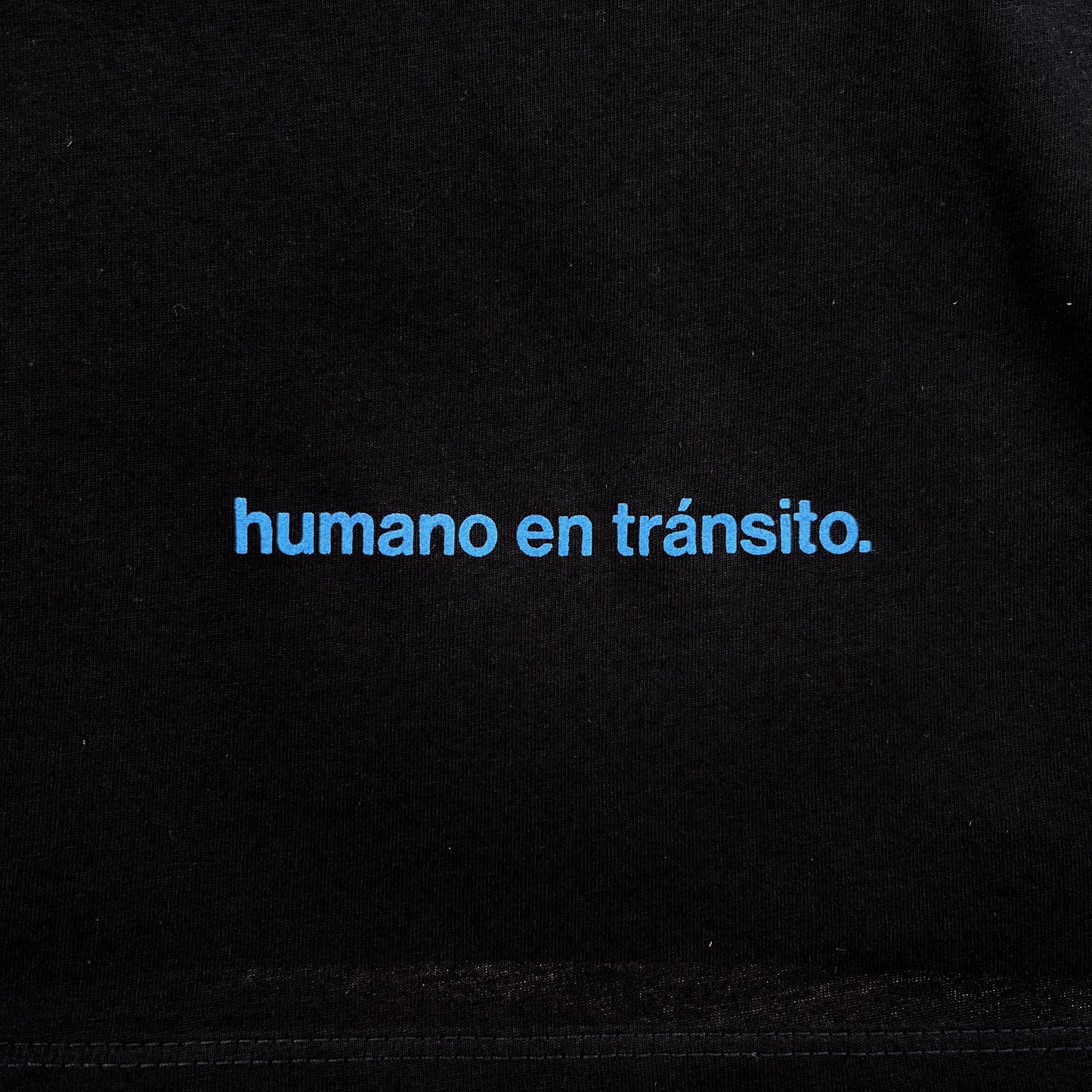 Camiseta Negra Tiembo Entero, Humano En Tránsito