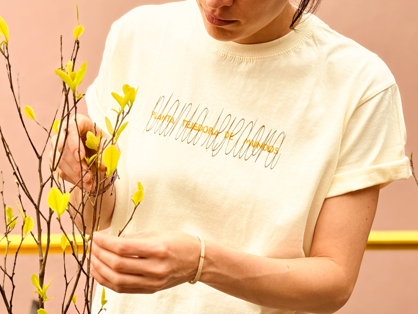 Camiseta "Planta tejedora de mundos"